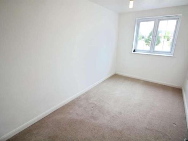 Flat for sale in Thorpe, West Yorkshire