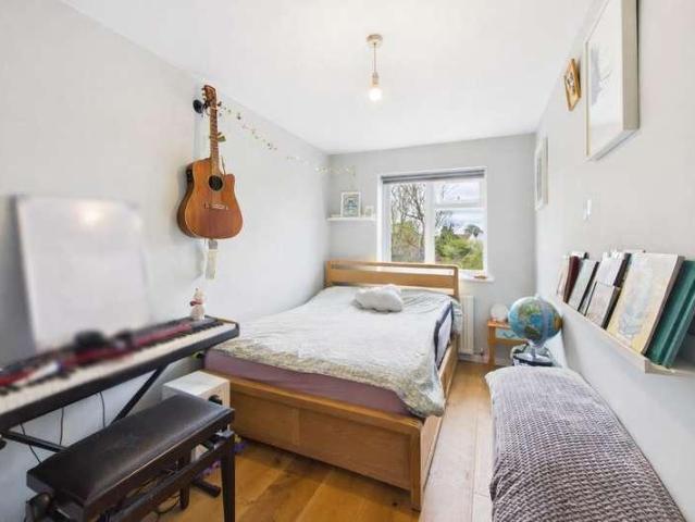 Flat for sale in West End, Blackhills