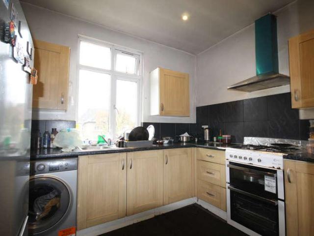 Flat for sale in Alperton, Greater London