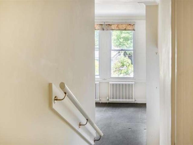 Flat for sale in Bathwick, Dulcote