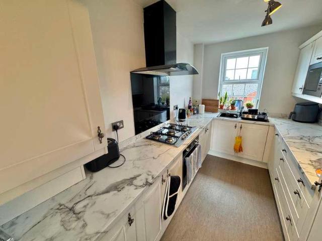 Flat for sale in Salford Quays, Salford