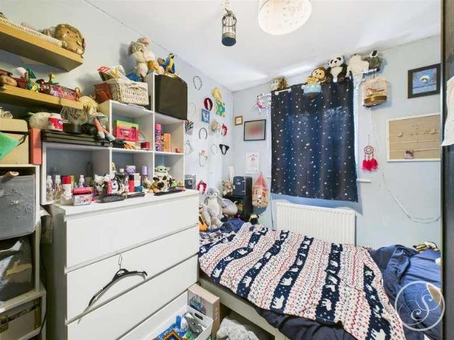 Flat for sale in Fulneck, West Yorkshire