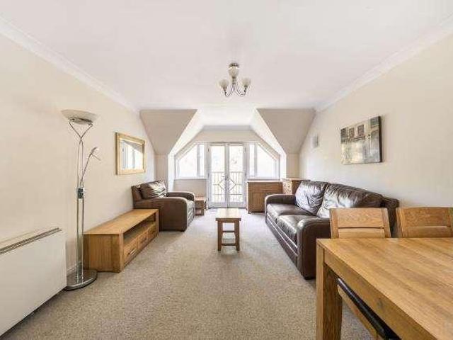 Flat for sale in The Slade, Oxfordshire