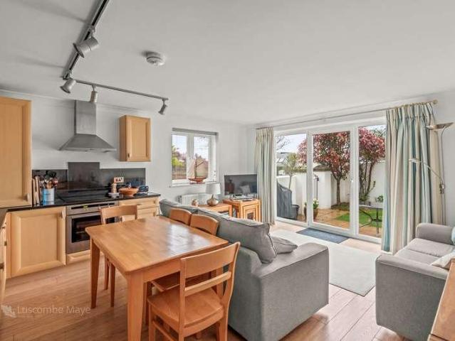 Flat for sale in Strode, Devon