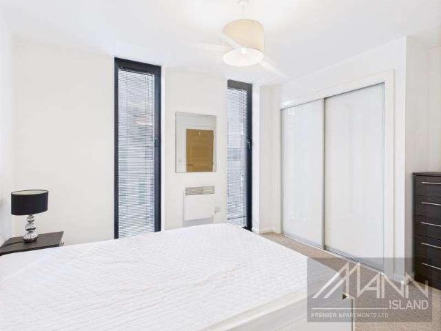 Flat for sale in Cavern Quarter, Calderstones