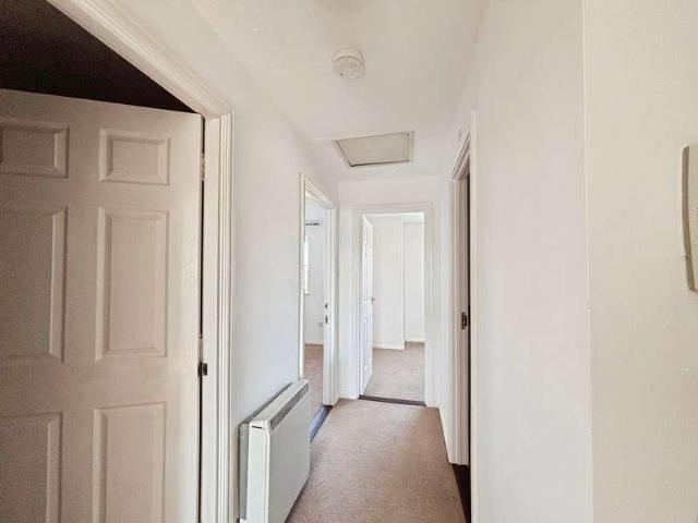 Flat for sale in Cardiff International Sports Village, Falcon Lodge