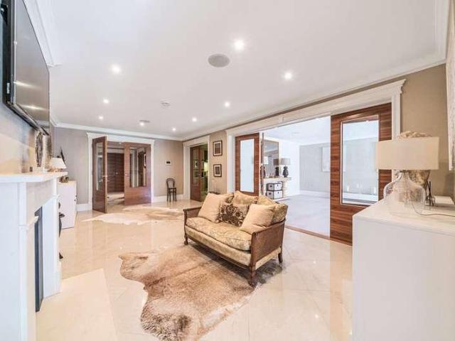 Flat for sale in Whiteley Village, Blackhills