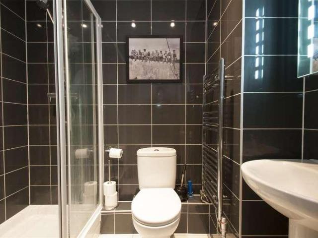 Flat for sale in Slough