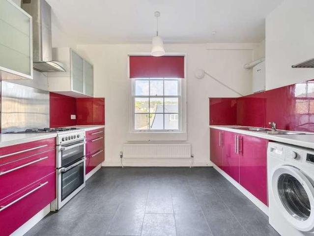 Flat for sale in Lambridge, Dulcote