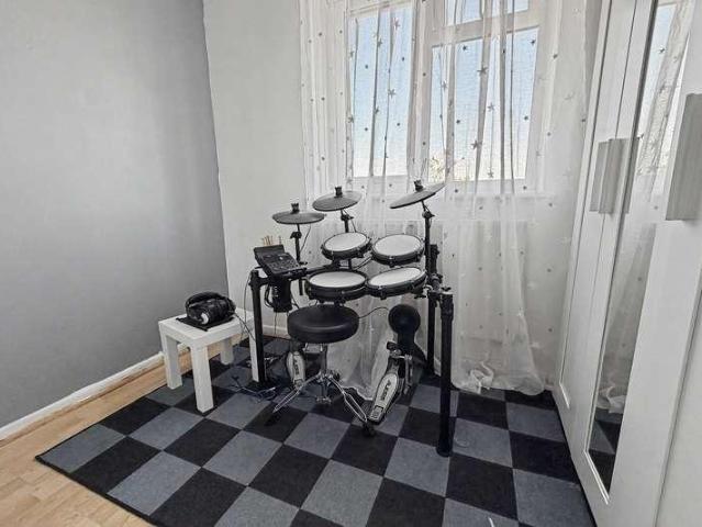 Flat for sale in Wool, East Burton