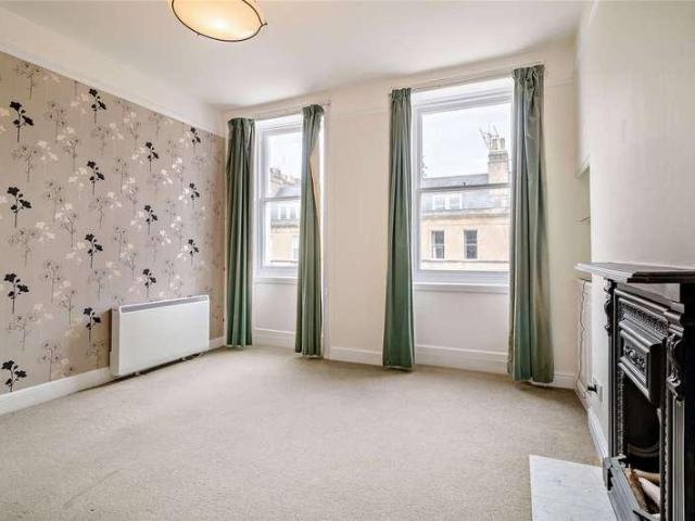 Flat for sale in Walcot, Bath