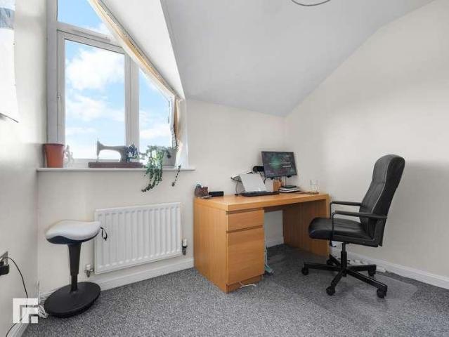 Flat for sale in Barry Island, Barry