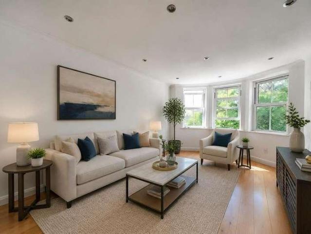 Flat for sale in London Borough of Croydon, Upper Norwood