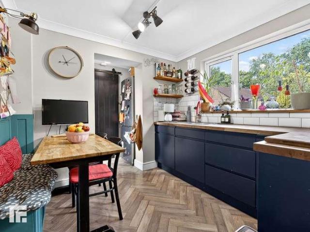 Flat for sale in Falcon Lodge, Wales