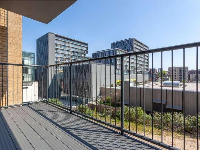 Flat for sale in Greater London