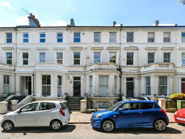 Flat for sale in Upperton, Eastbourne
