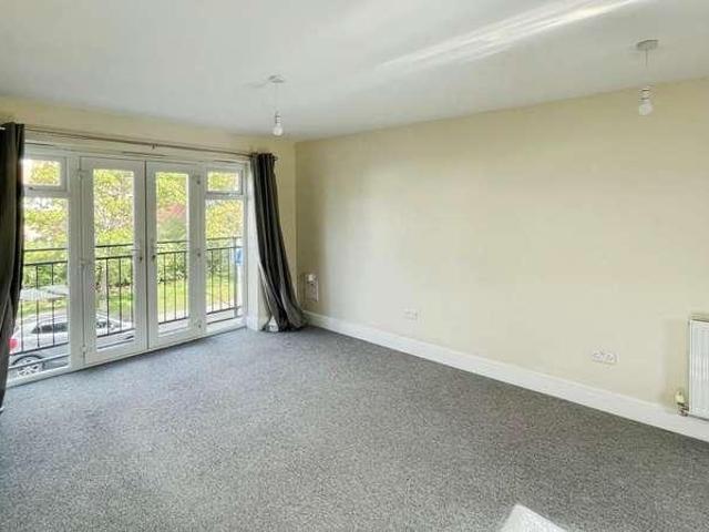 Flat for sale in Stratford-upon-Avon, Alderminster
