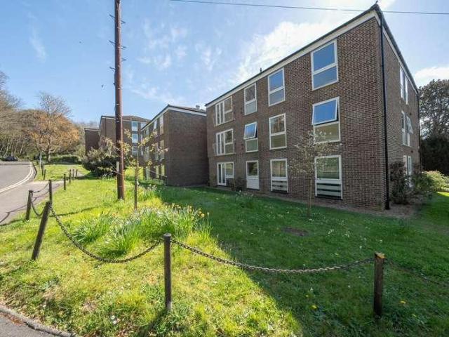 Flat for sale in Headington Hill, The Slade