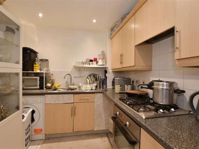 Flat for sale in Little Heath, Greater London