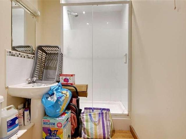 Flat for sale in Ponders End, Greater London