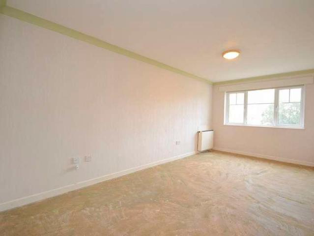 Flat for sale in Parkham Hill, Brixham