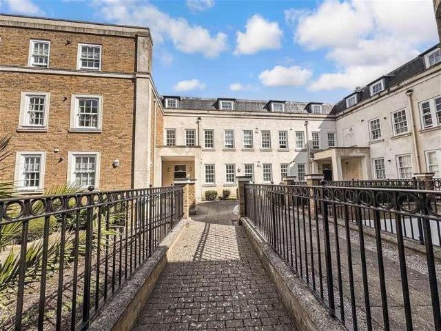 Flat for sale in Brooklands, Monks Orchard