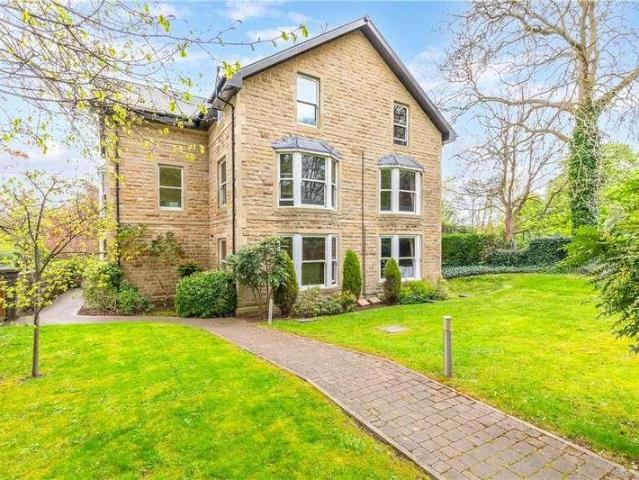 Flat for sale in Hyde Park, West Yorkshire
