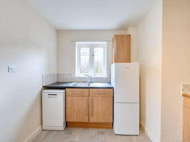 Flat for sale in The Slade, Oxfordshire