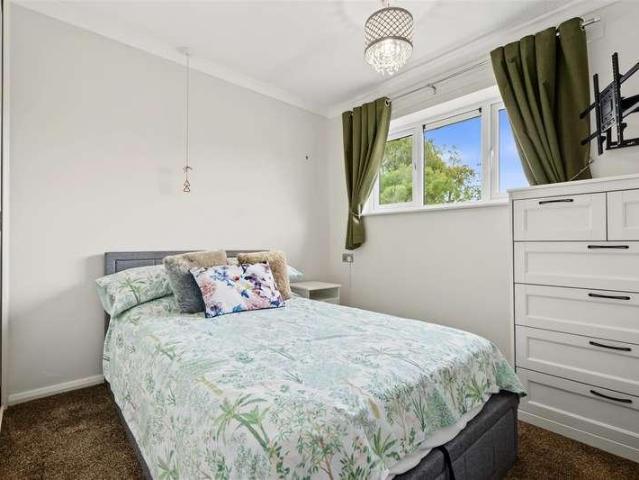 Flat for sale in Attenborough, East Midlands