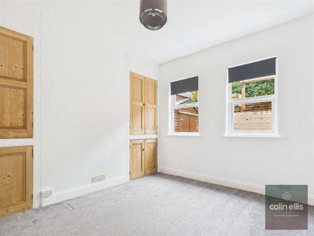Flat for sale in Falsgrave, Scarborough
