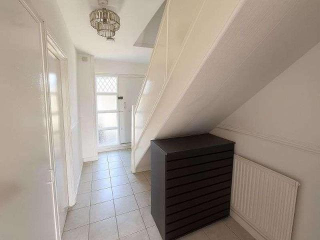 Flat for sale in South Tottenham, Greater London