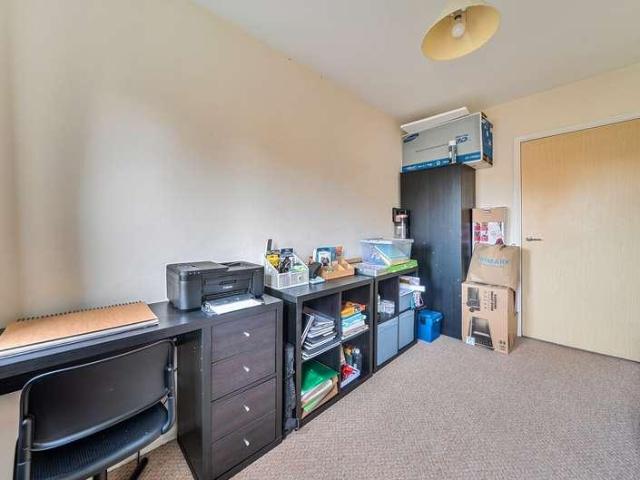 Flat for sale in Joiner's Square, Hanley
