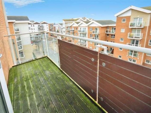 Flat for sale in Tiger Bay, Falcon Lodge