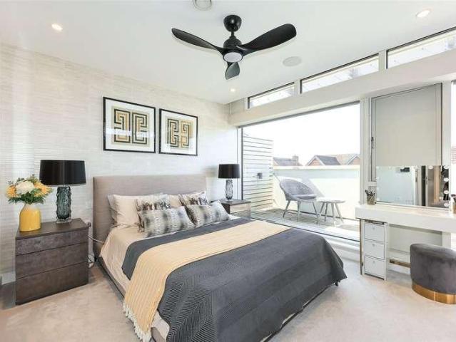 Flat for sale in St Albans