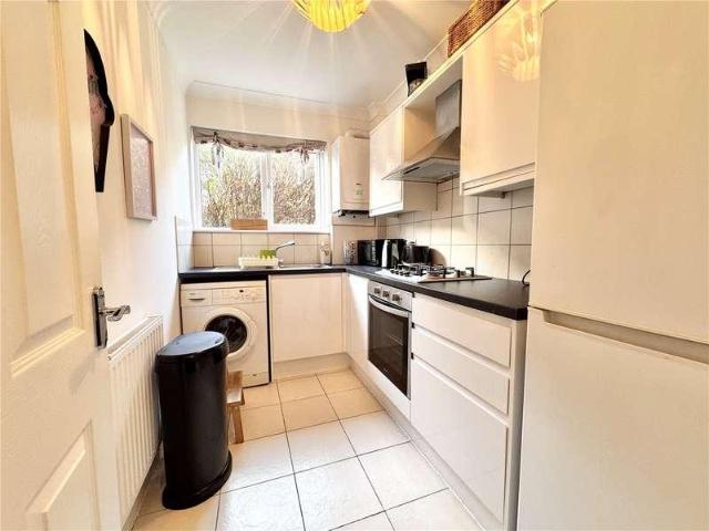 Flat for sale in West Cliff, Bournemouth