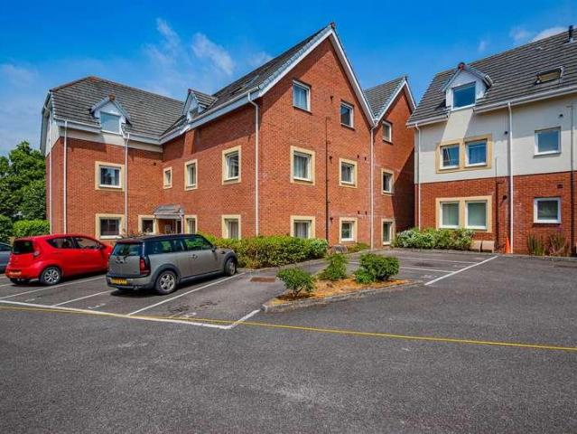 Flat for sale in Falcon Lodge, Wales
