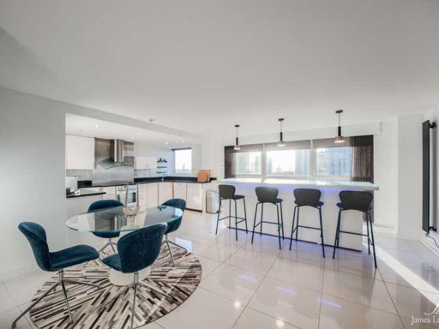Flat for sale in Ladywood, West Midlands
