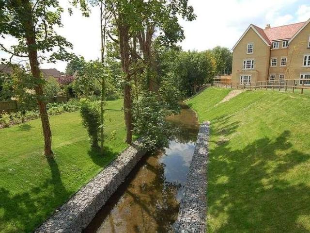 Flat for sale in Chedburgh, Suffolk