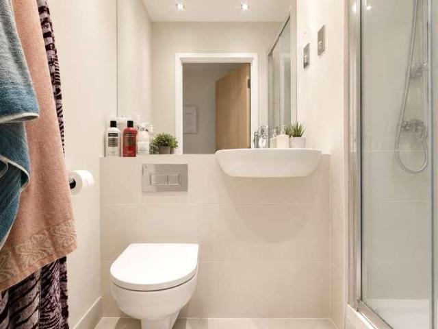 Flat for sale in Greater London
