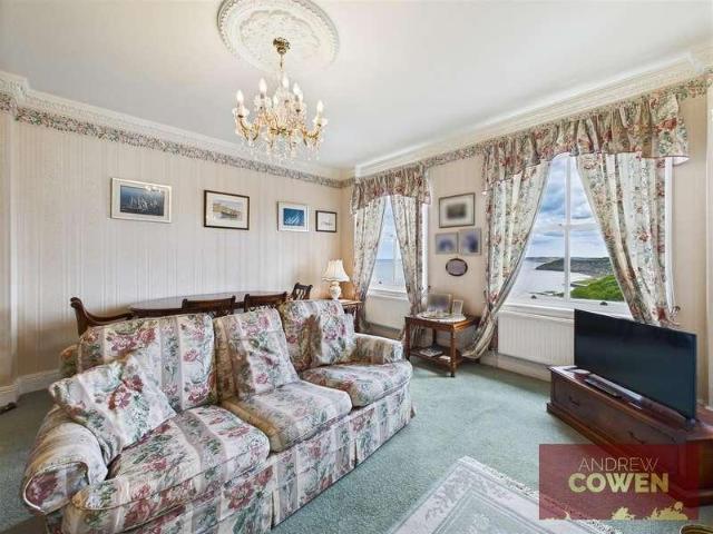Flat for sale in South Cliff, Kepwick