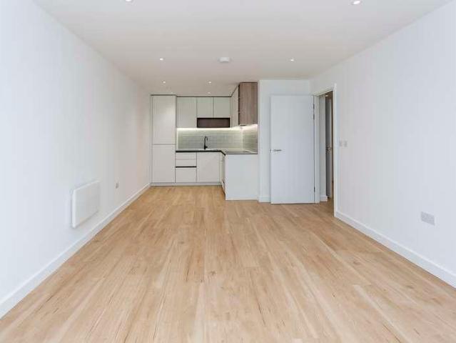 Flat for sale in Beaufort Park, Greater London
