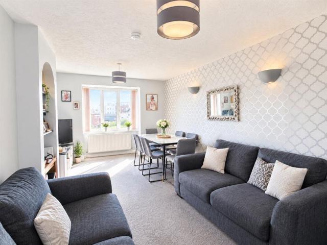 Flat for sale in Priddy's Hard, Gosport