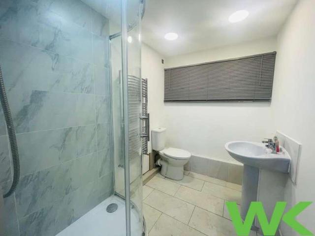 Flat for sale in Edgbaston, West Midlands