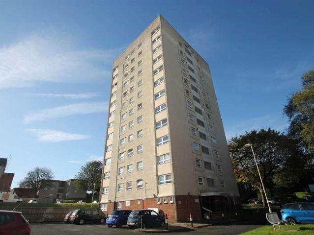 Flat for sale in Halesowen, West Midlands