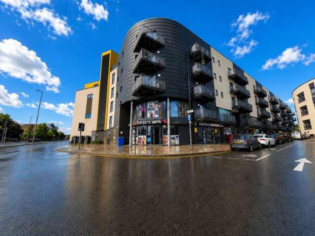 Flat for sale in Hulme, Georgia