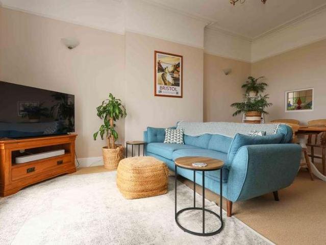 Flat for sale in Clevedon, North Somerset