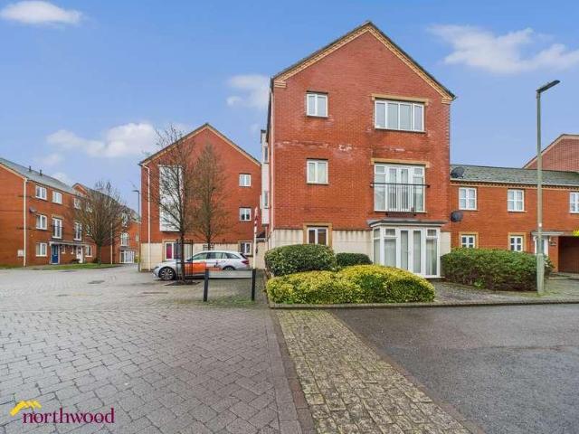 Flat for sale in Evershot, Oxfordshire