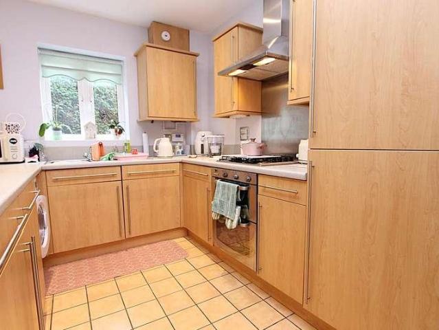 Flat for sale in Aggborough, Wyre Forest