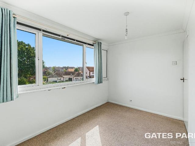 Flat for sale in Cranham, Greater London
