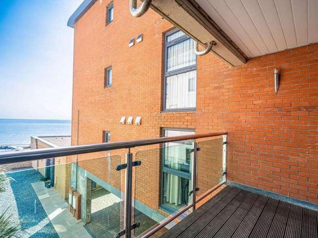 Flat for sale in Wick, Bournemouth